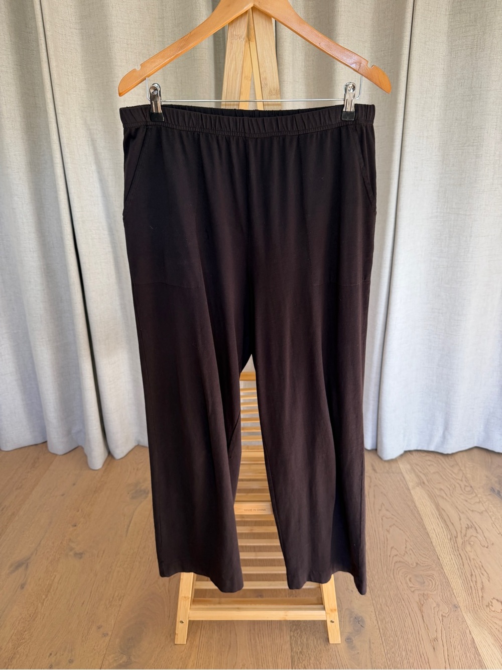 LESET chocolate Margo Tapered Pocket Pant XL